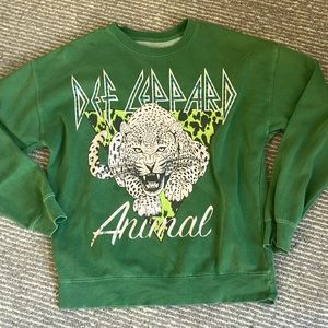 Def Leopard sweatshirt